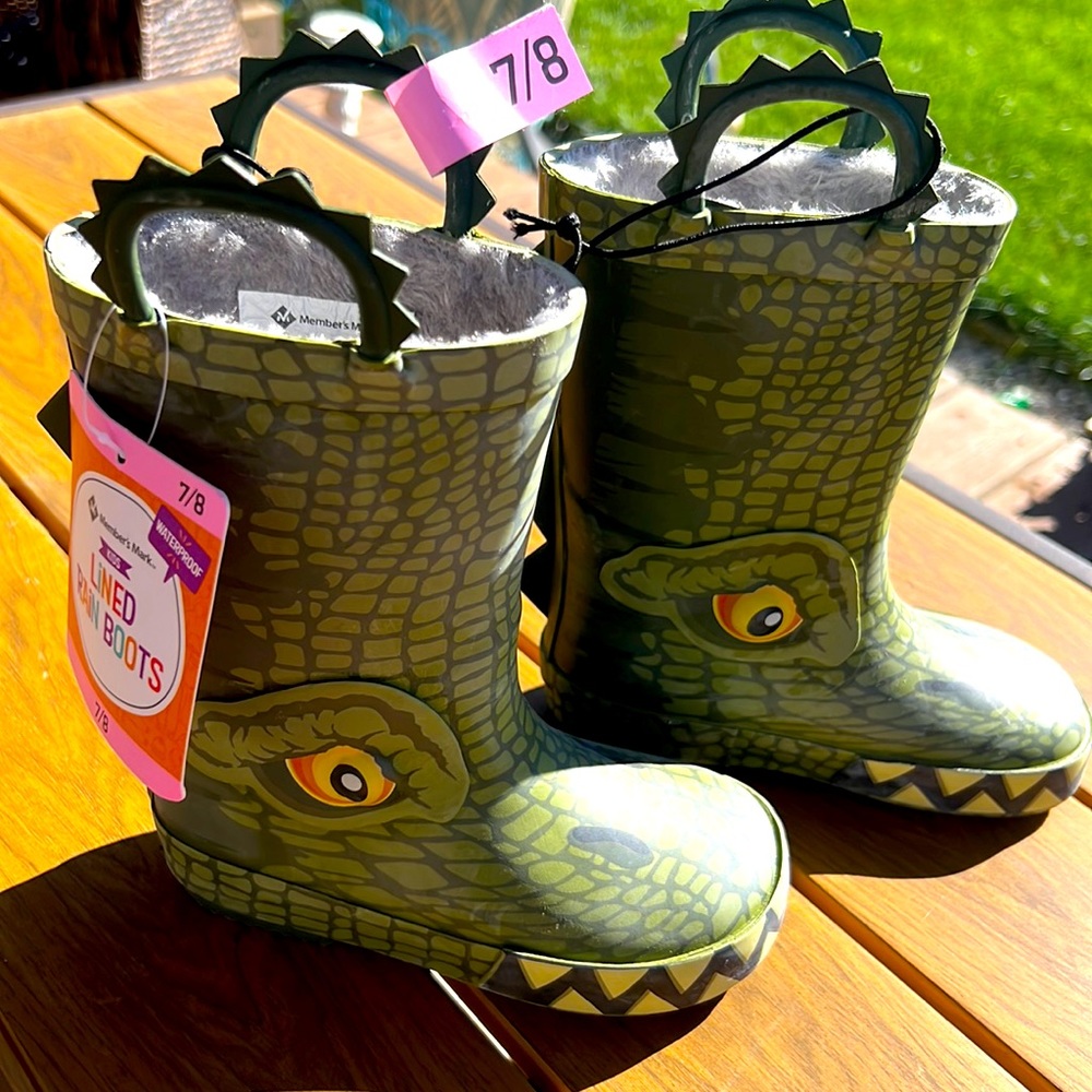 Kids waterproof lined rain boots